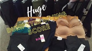 Dumpster Diving: We scored Thousands of Dollars in clothes FREE, + WE'RE BACK!!