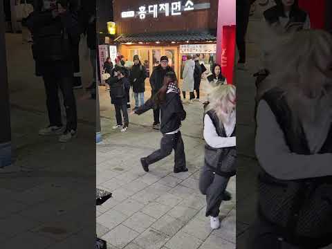 Kpop&amp;amp;JHKTV]<strong>Allure</strong> in hongdaeSuper ShyNewJeans 얼루어 홍대케이팝댄스슈퍼샤이 뉴진스#shorts #쇼츠