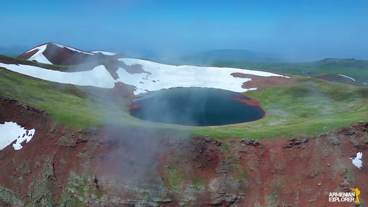 Mount Azhdahak and Red Ridge