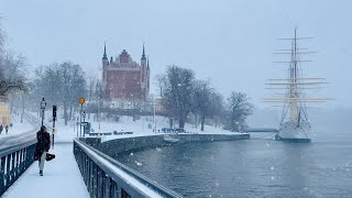 Stockholm Walks: Skeppsholmsbron in April snow.