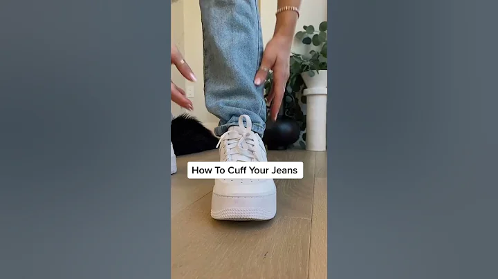 How to cuff your jeans. 1, 2, 3 or 4? 😍 #shorts - 天天要闻