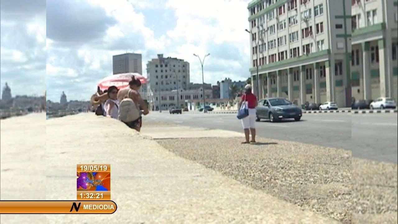 Cubanews Blog キューバ ニュース ブログ ハバナのマレコン通りで交通事故 3人が死亡 21人が負傷 乗用車が歩道に突入
