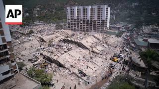 Download lagu Drone video shows collapsed buildings in Venezuela after earthquakes