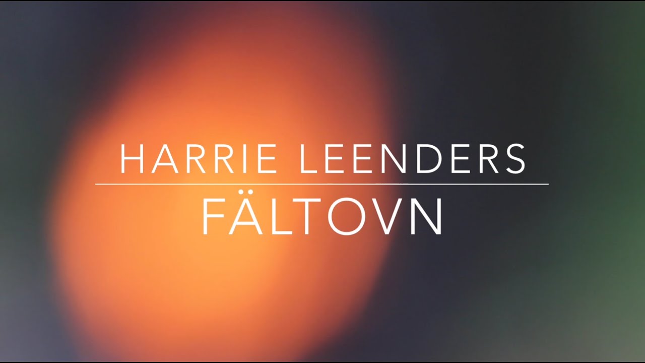 Fältovn by Harrie Leenders