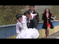 Жених упустил невесту на мосту.