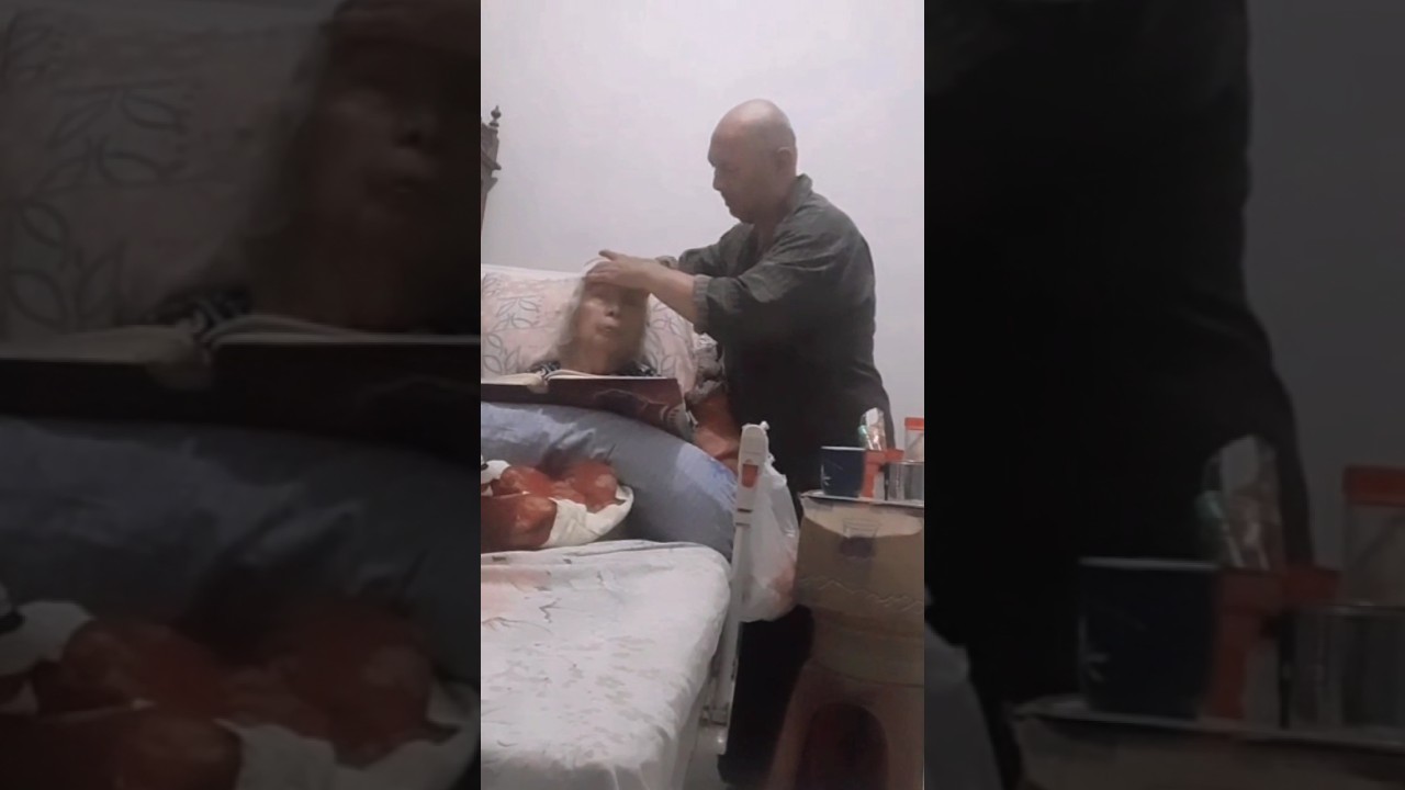 Perjalanan hidup manusia selalu berbeda lika-likunya. Yang utama adalah keberkahannya 