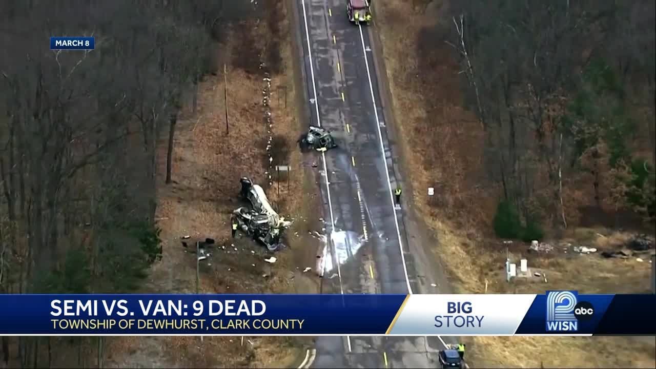 Family friends identifies lives lost in deadly Clark County crash - YouTube