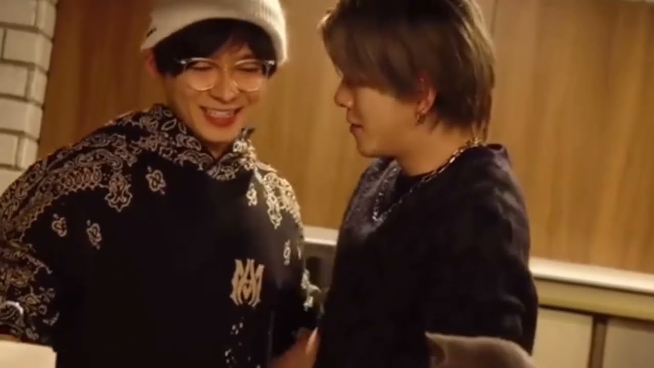 Видеоблог о кулинарии японской пары