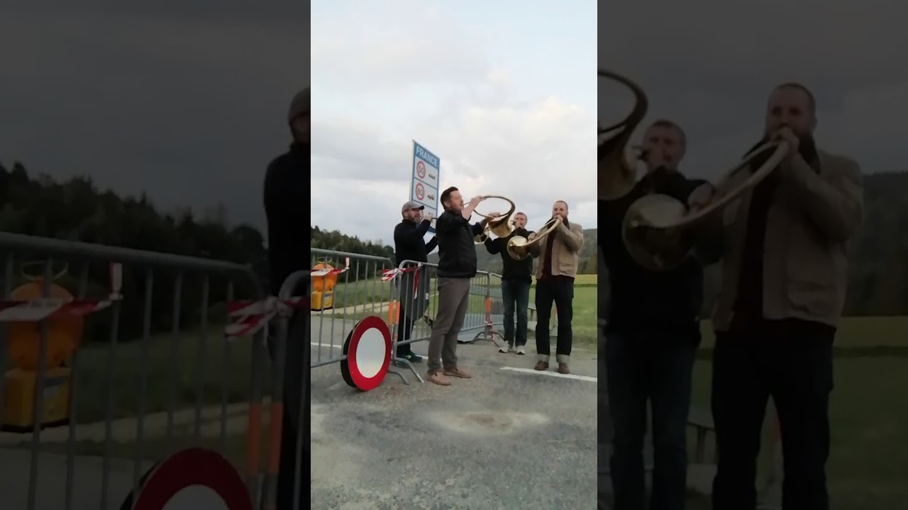 Trompe de chasse à la douane(3)