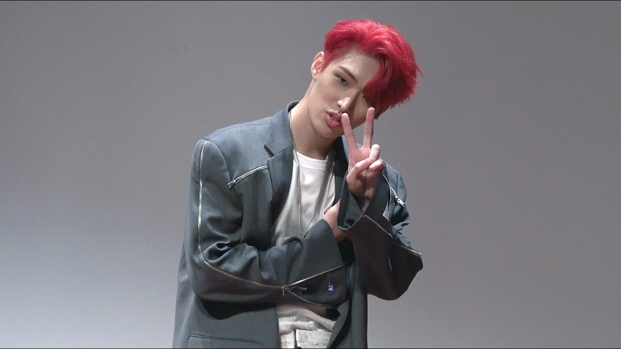 4K 191011 (상암 팬싸인회) ATEEZ 에이티즈 -  WONDERLAND 민기 focus
