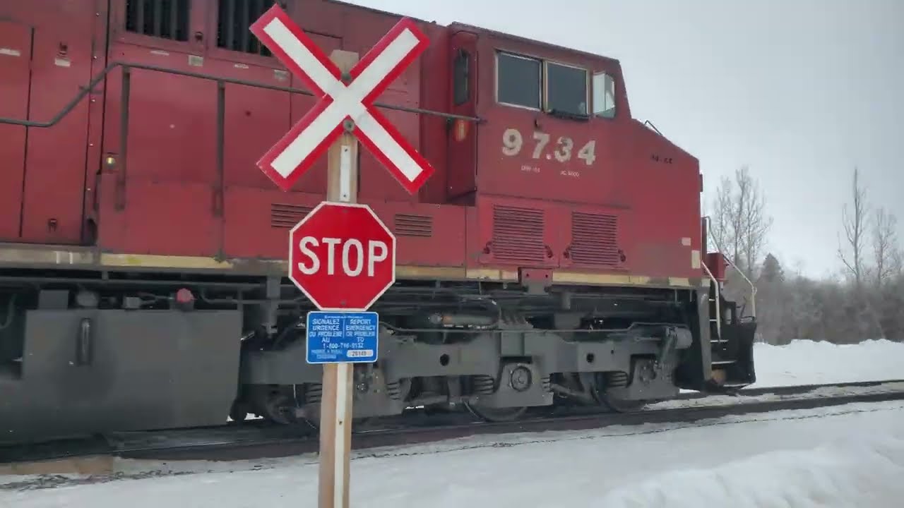 CP 8763 112!!! west of Dorion Ontario