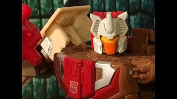 Video Review of the Transformers Titans Return Chromedome with Stylor