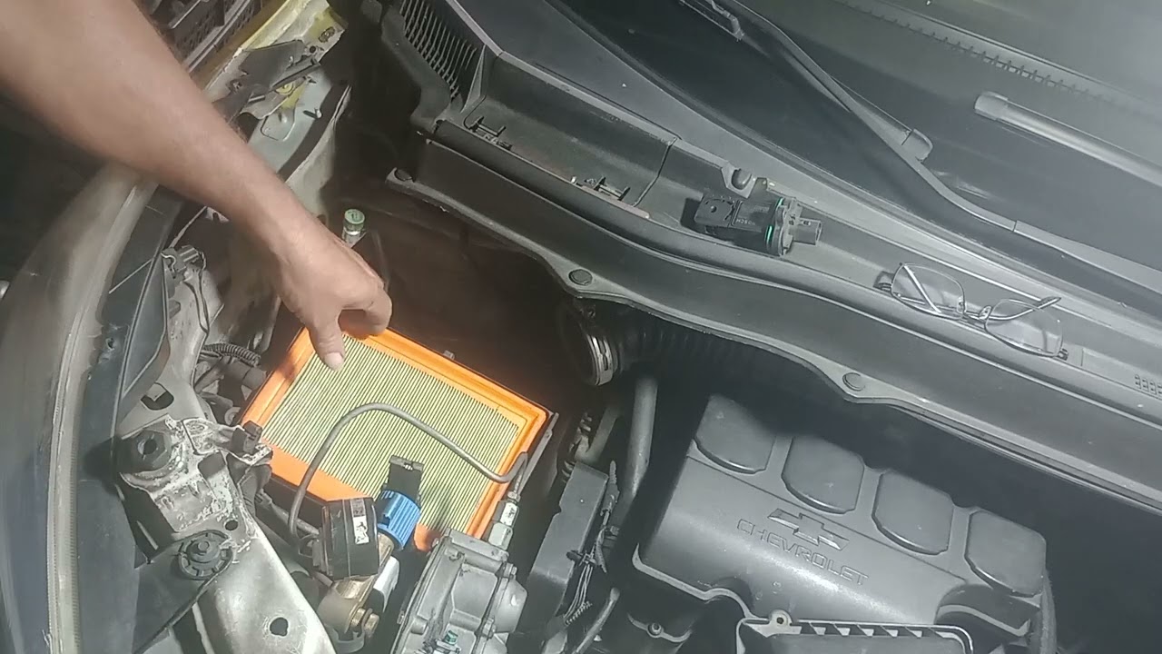 COMO TROCAR O FILTRO DE AR DO MOTOR DA CHEVROLET SPIN 