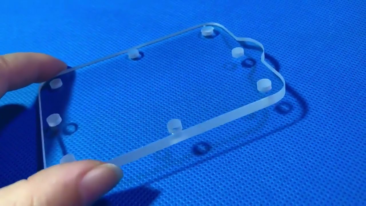 High temperature resistant transparent JGS1 fused silica sheet with holes