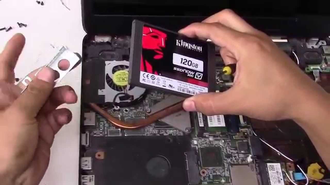 como instalar un SSD una laptop - YouTube