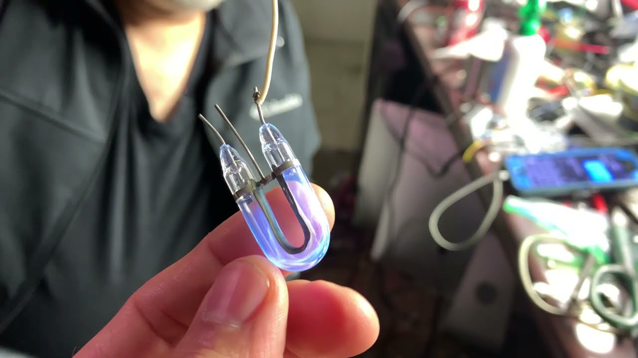 Homemade Eye Of The Storm (keychain size) With CCFL Inverter Transformer