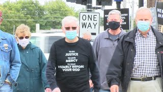 Former Congressman Glenn Poshard leads Nonviolence March