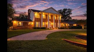 Stunning Colonial Up for Grabs in 301 Cedar Cir in Brenham Texas!