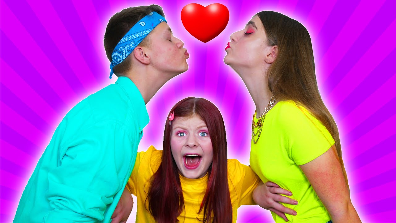 Older Sibling VS Younger Sibling || Funny Situations With Friends - YouTube