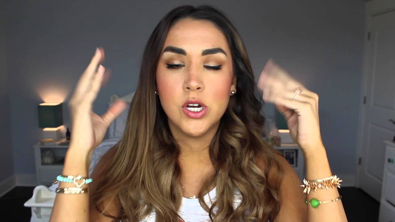 Easy Half Updo | Beachy Mermaid Inspired | Alexandrea Garza