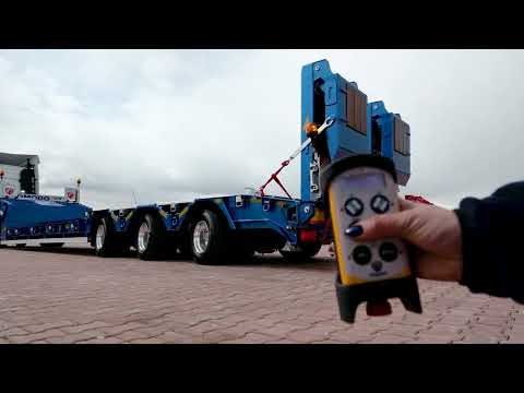 Hydraulic steering forest trailer