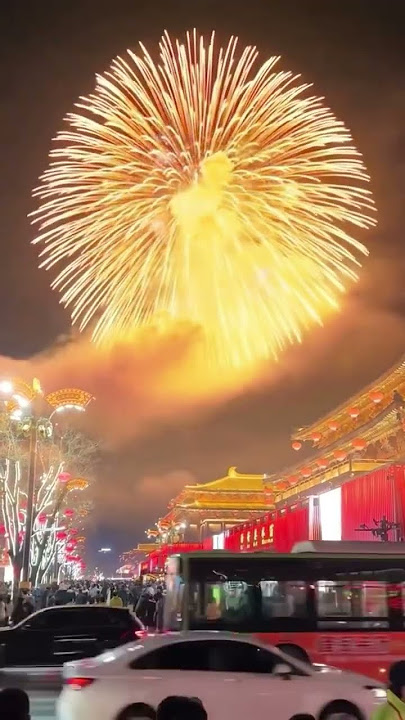 KEMBANG API DI CHINA 😱 #fireworks #kembangapi #tahunbaru #newyear2024 #2024 #china #newyear