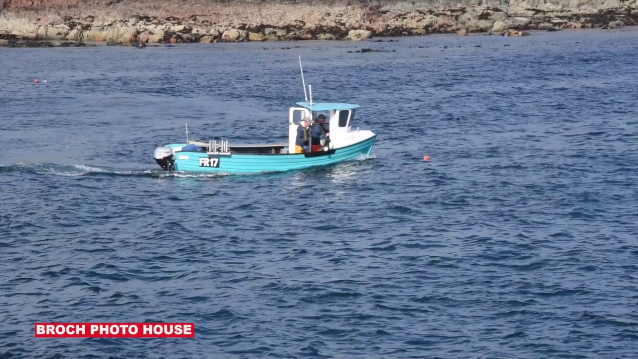 FR17 Quest in Broadsea Bay Fraserburgh YouTube