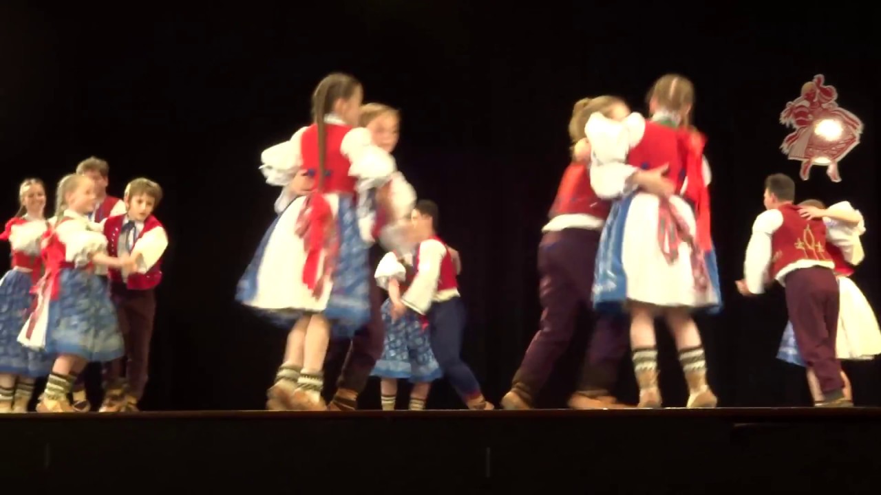 Dětský folkl. soubor VALÁŠEK Hany Dolejší - Jarní koncert 2017 č.1