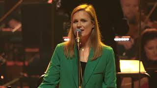 MIKROMUSIC  Świat oddala się ode mnie (Official Live Video)