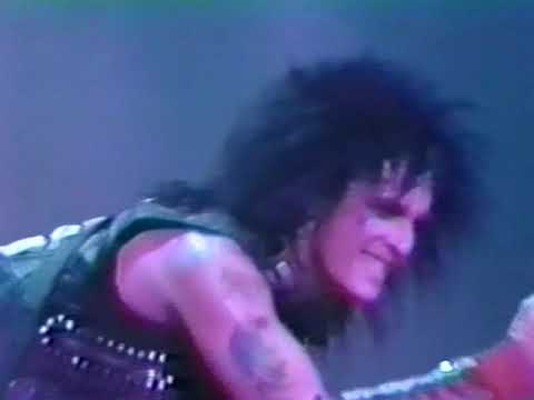 M tley Cr e Live In Tacoma 1987 720p60 YouTube m-tley-cr-e-live-in-tacoma-1987-720p60-youtube
