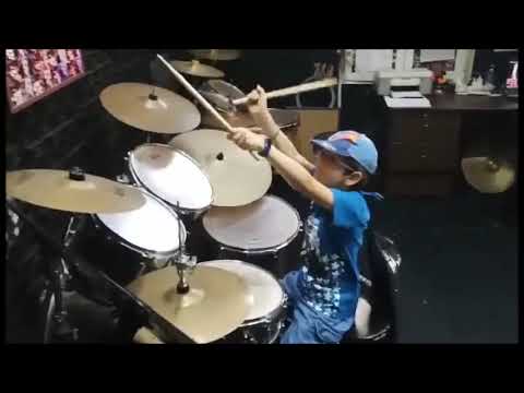 Banana Minions Μενελαος drum cover