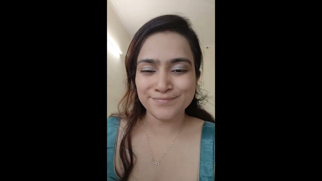 Hi Guys! Welcome to my channel. Here's my grwm video.