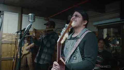 Anthony Cullins - "Sittin' On Top Of The World" //...