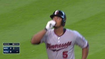 MIN@HOU: Escobar launches solo shot in the 5th