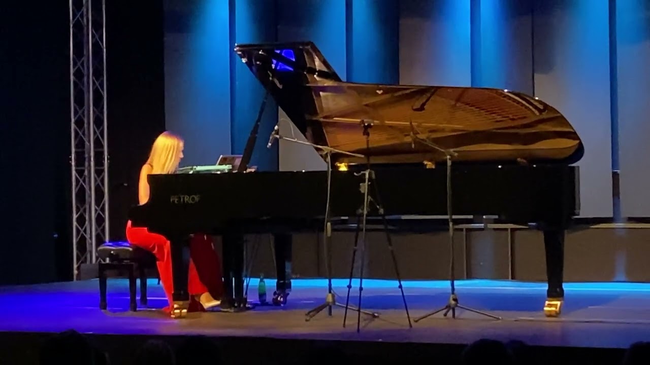 GAMAZDA plays Take on Me - a-ha on Petrov Gallery Hradec Kralove Czech Republic 2025 October, 18th