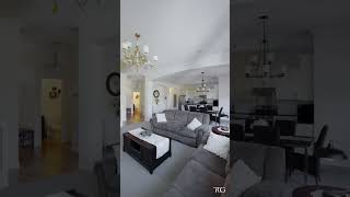 BEAUTIFULLY MAINTAINED FAMILY HOME WITH LICENSED BASEMENT SUITE!