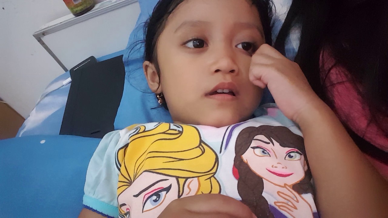 Berdoa. Doa mau tidur 