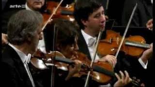 Gustavo Dudamel and Wiener Philharmoniker. Gioacchino Rossini. Overture to 'La Gazza ladra'