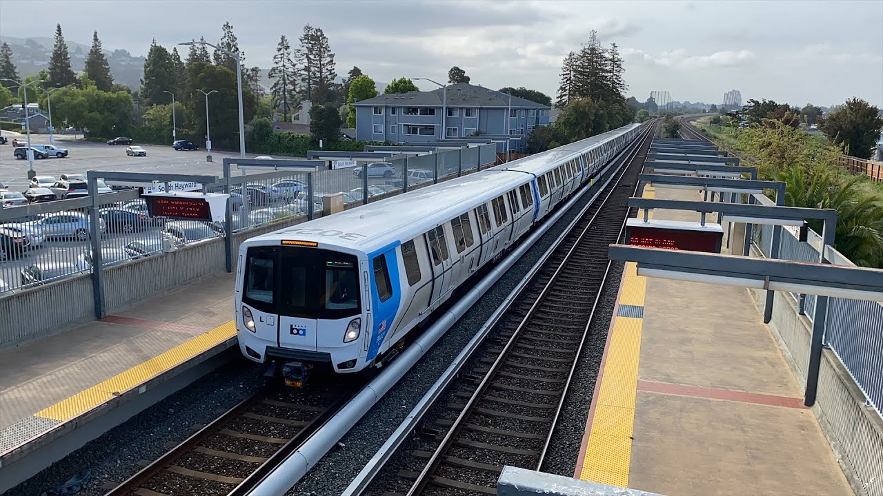 Bay Area Rapid Transit [BART] Trains @ South Hayward (4/26/22)