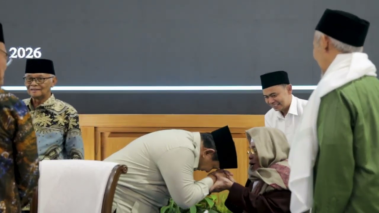 Встреча президента Прабово с исламскими учеными и представителями общественных организаций.