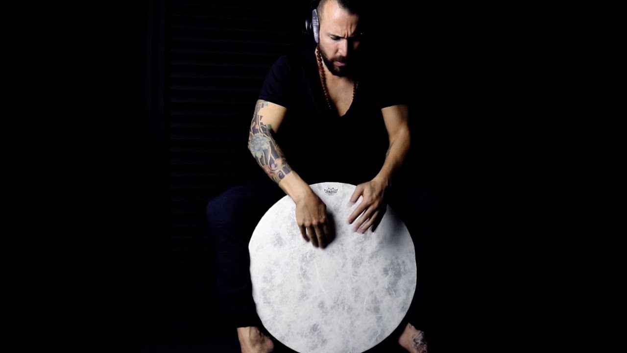Remo Fiberskyn Framedrum Solo | Adrian J Portia