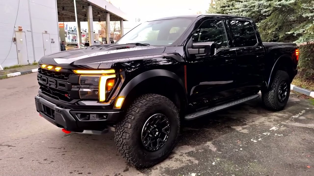 Ford F 150 Raptor R 2026 года — зверь в стиле Baja!