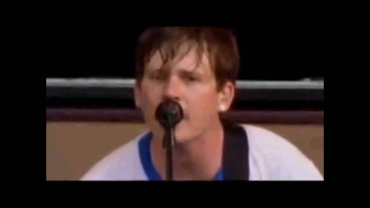 [HD] Blink 182 - All The Small Things live @ Reading festival [ HD ]