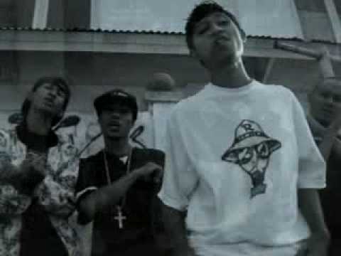 Rapper Family Rappublick perumnas Clip  ( Ende - Flores - Indonesia )