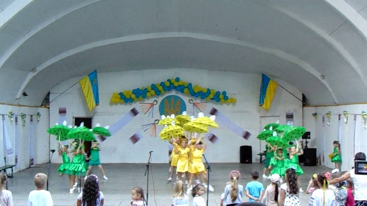 Танцювальний ансамбль с.Товстолуг 