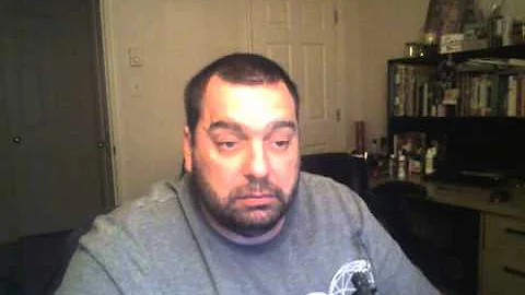 Queen pheromone to attract honeybee swarm