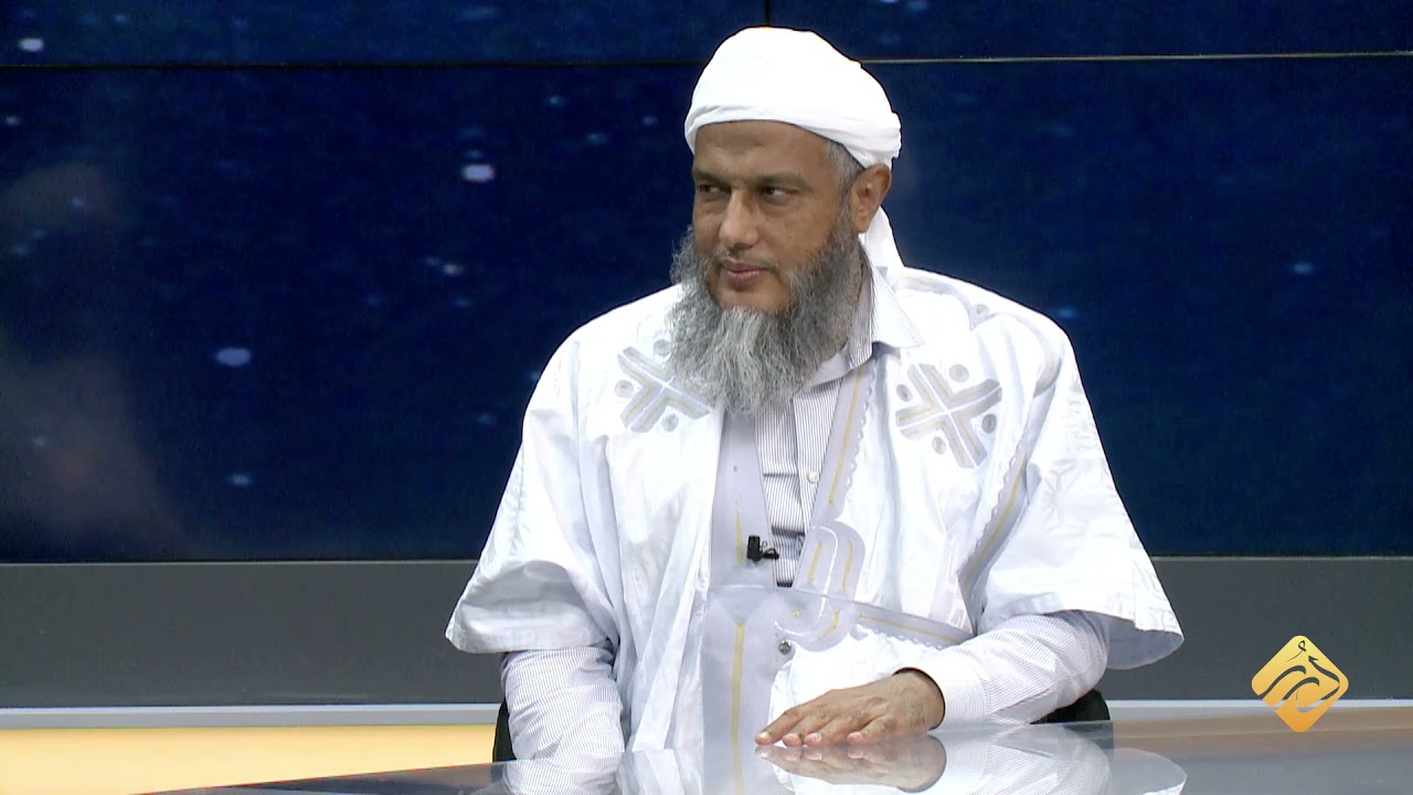 حكم استخدام قطرة الأنف والعين والأذن أثناء الصيام .. الشيخ محمد الحسن الددو | معالم