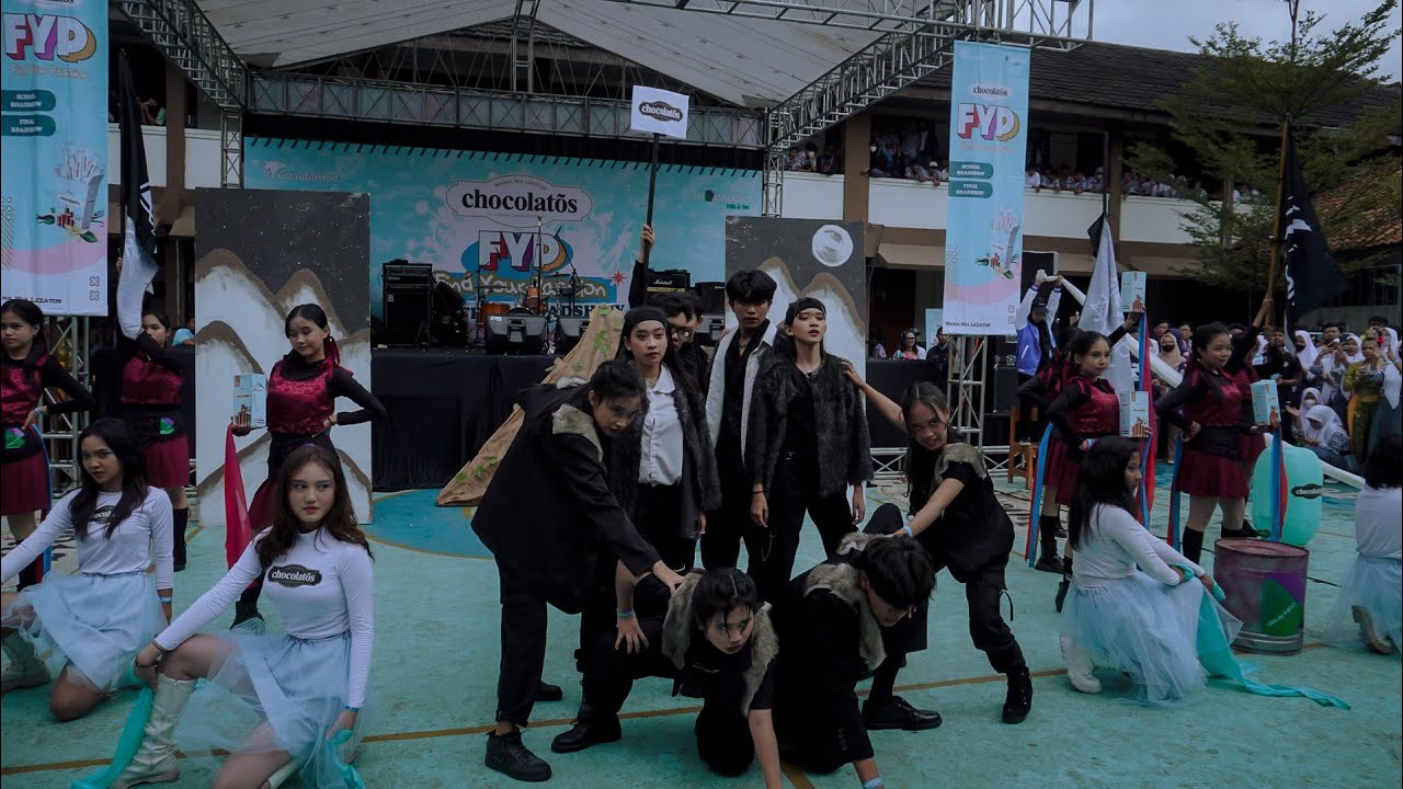 [WOLFGANG] |STRAY KIDS DANCE COVER| AT FINAL FYP CHOCOLATOS SMAN 17 BANDUNG
