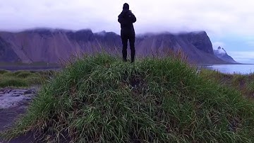 وَمَنْ أَعْرَضَ عَنْ ذِكْرِي فَإِنَّ لَهُ مَعِيشَةً ضَنْكًا _القارئ محمد الجعيدي