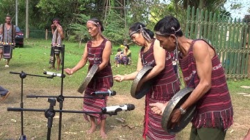 THI ĐÁNH CỒNG CHIÊN DÂN TỘC CHƠ RO HUYỆN VĨNH CỬU